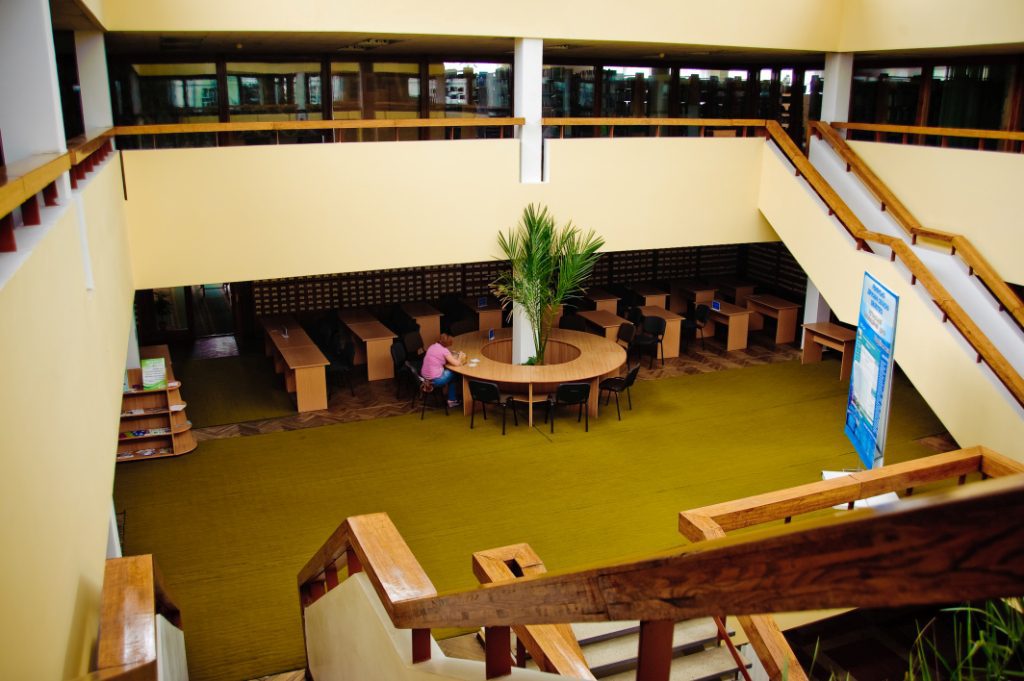 бібліотека